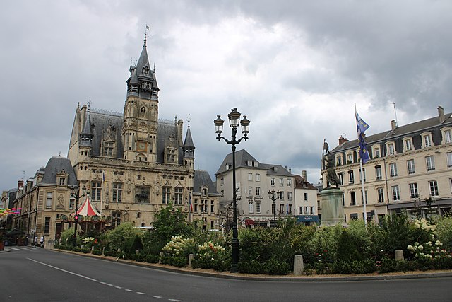 Hôtels pas chers à Compiègne