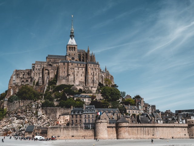 Best hotels in Saint-Michel
